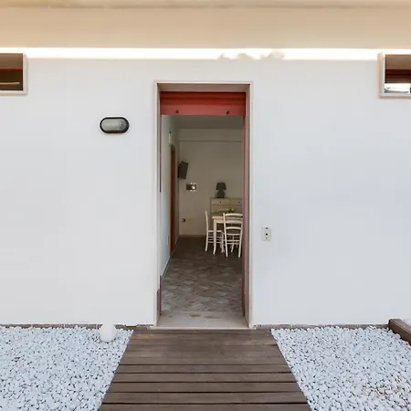 Joy アパート